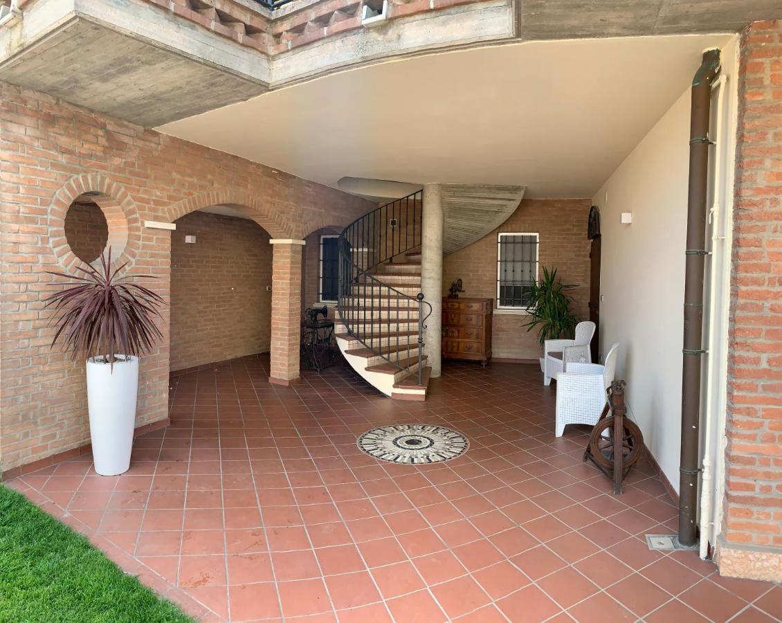 Villa Oasi Ferrara Exterior photo